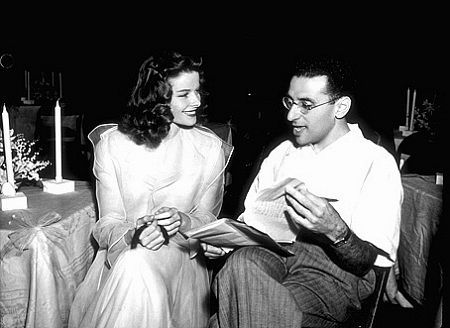 Katharine Hepburn ensayando con el director George Cukor